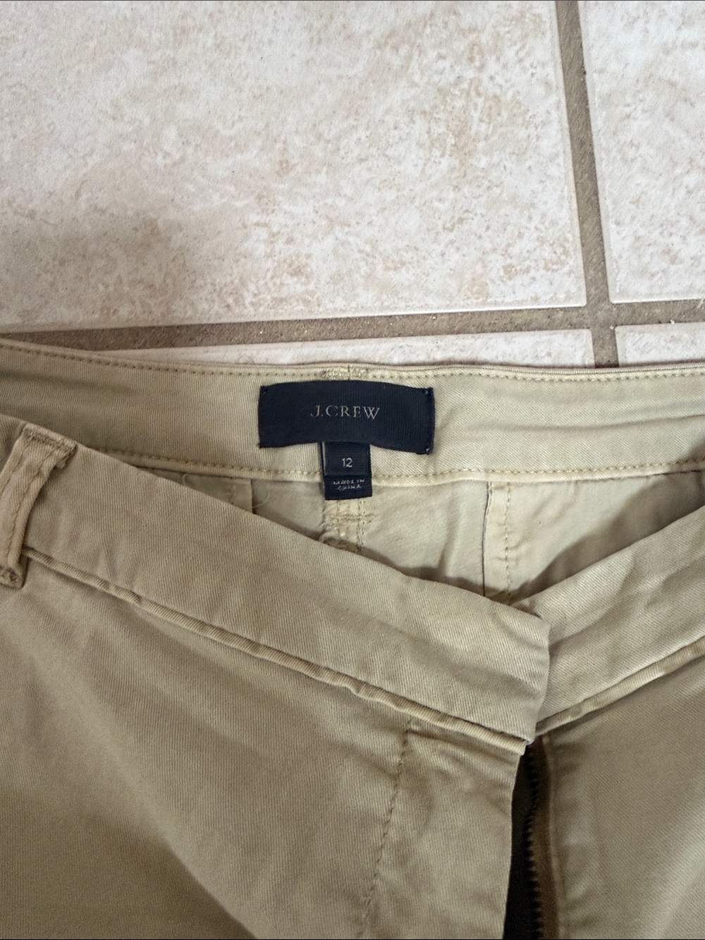 J Crew Women’s Khaki Casual Cotton Blend Shorts - Picture 2 of 3